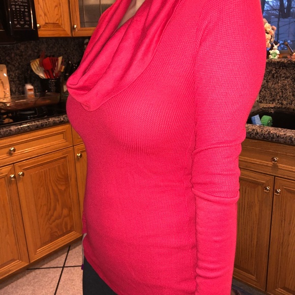 New with Tags Splendid Red Long Sleeve - Picture 5 of 5